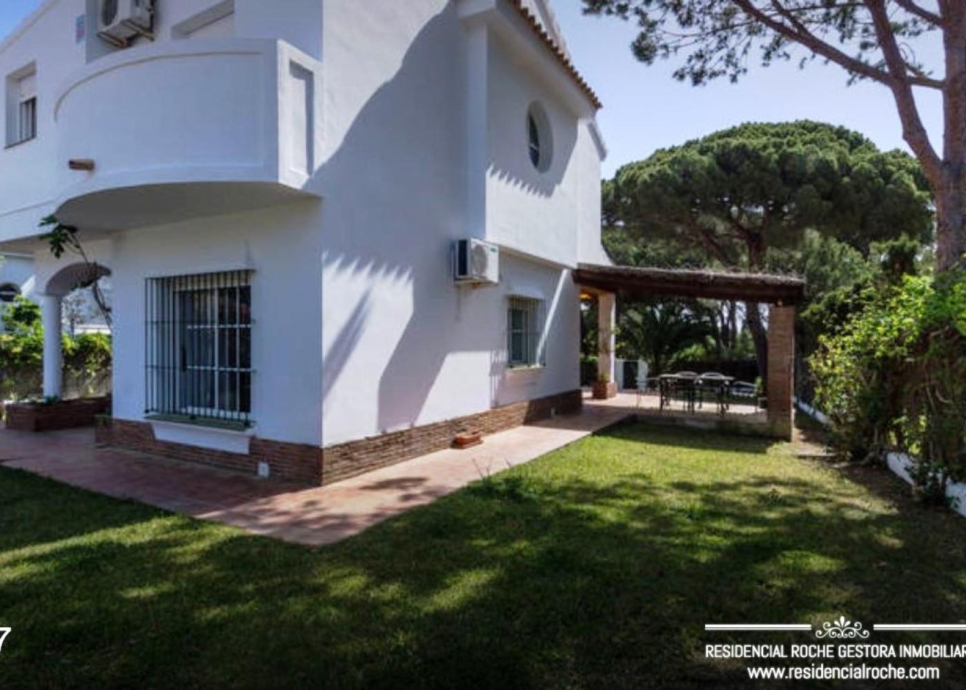 R210 — VILLA MARGARITA