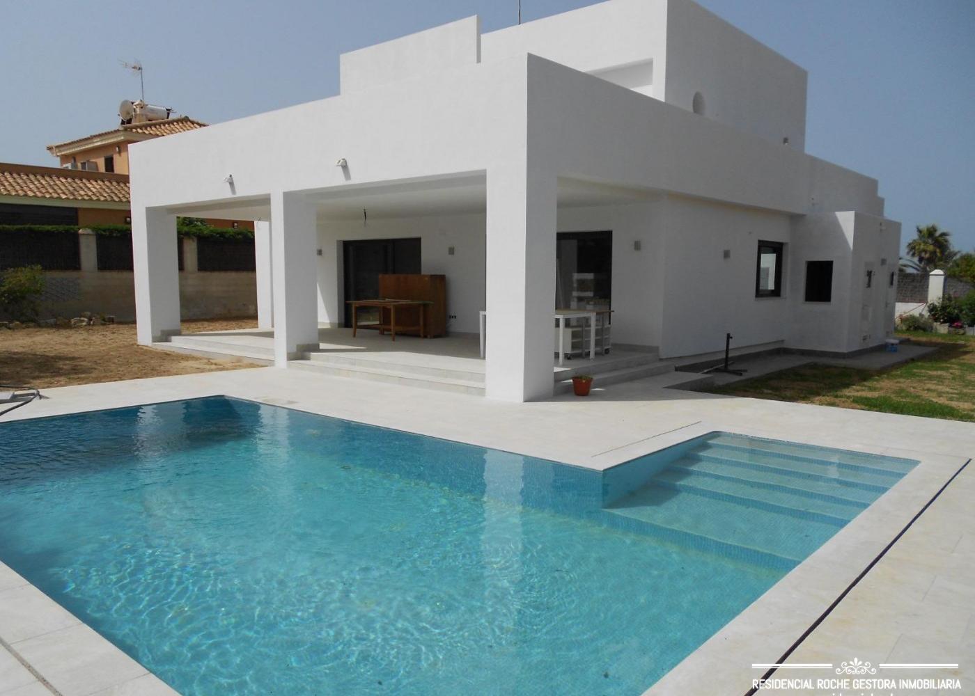 R323 — VILLA MÓNACO