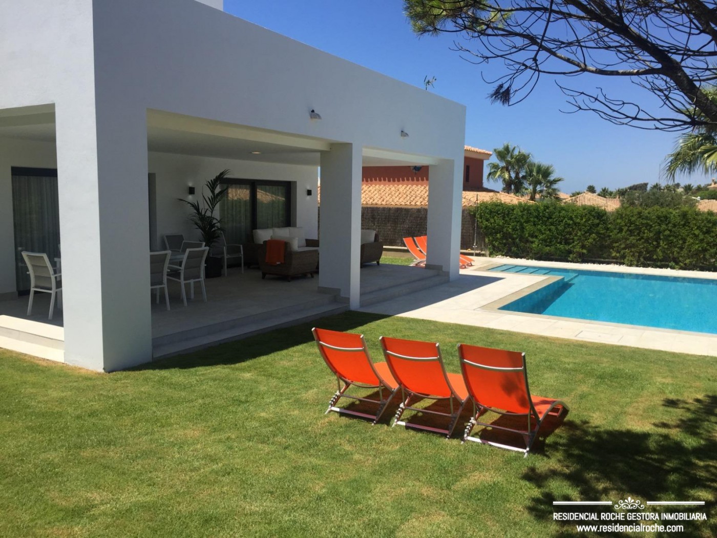 whatsapp-image-2025-11-06-at-11.08.50-1